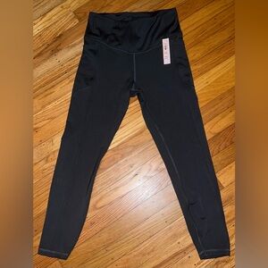 NEW WITH TAGS Victoria’s Secret Workout Leggings